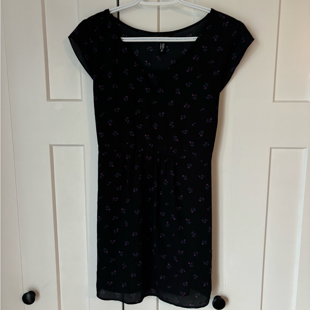 Stork and babe maternity top